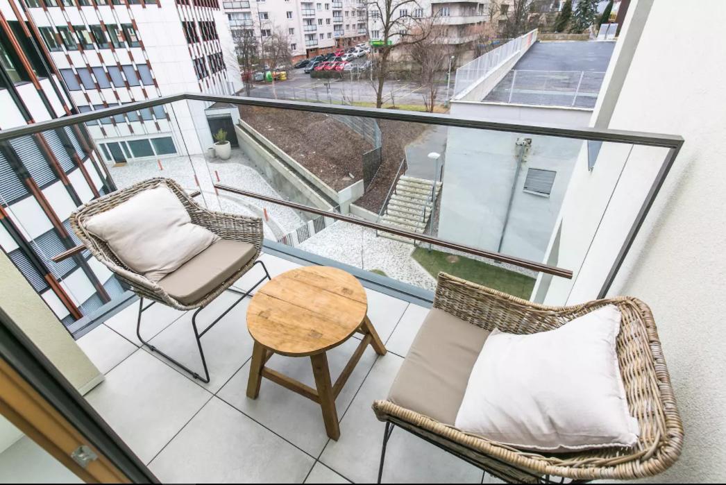 Flawless Apartments Pod Dekankou プラハ エクステリア 写真